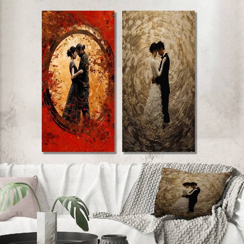 Designart "Retro Lovers Celebrating Eternal Now V" Couple Wall Art Set of 2 - Glam Living Room Decor