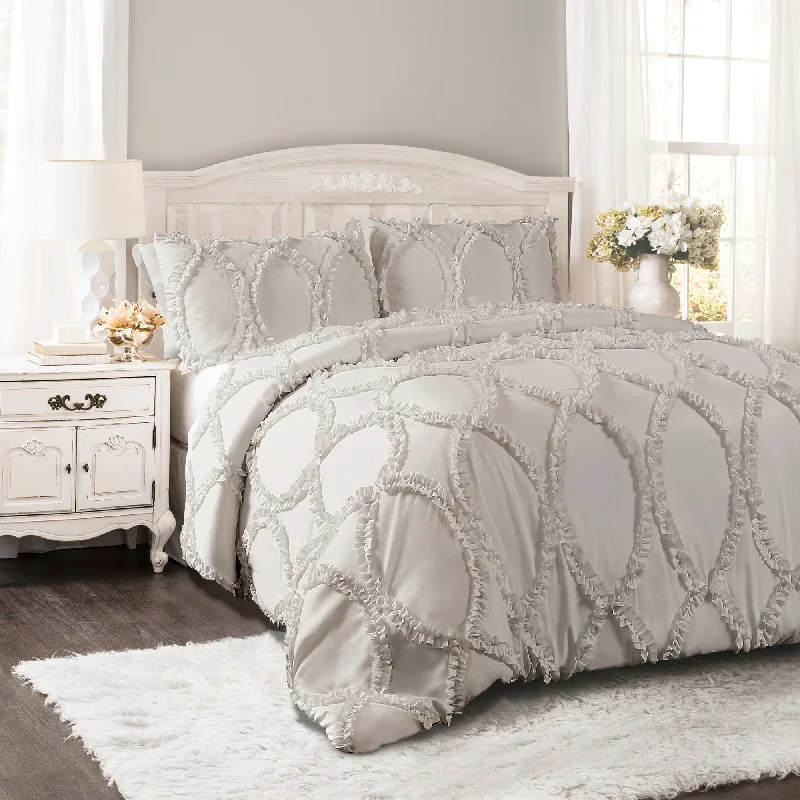 Avon Comforter Set