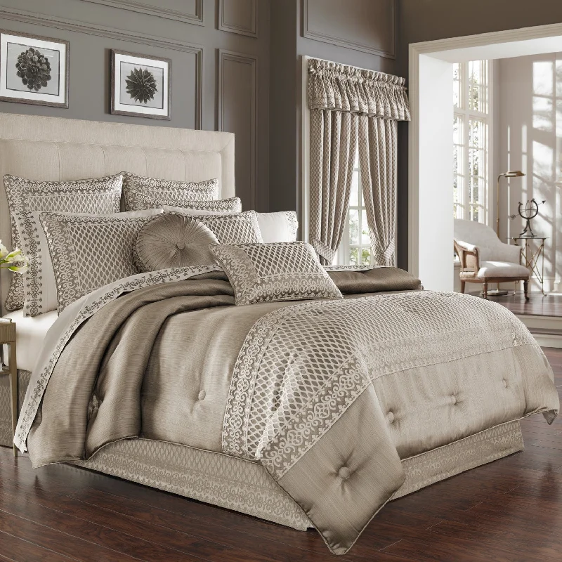 Beaumont Comforter Set