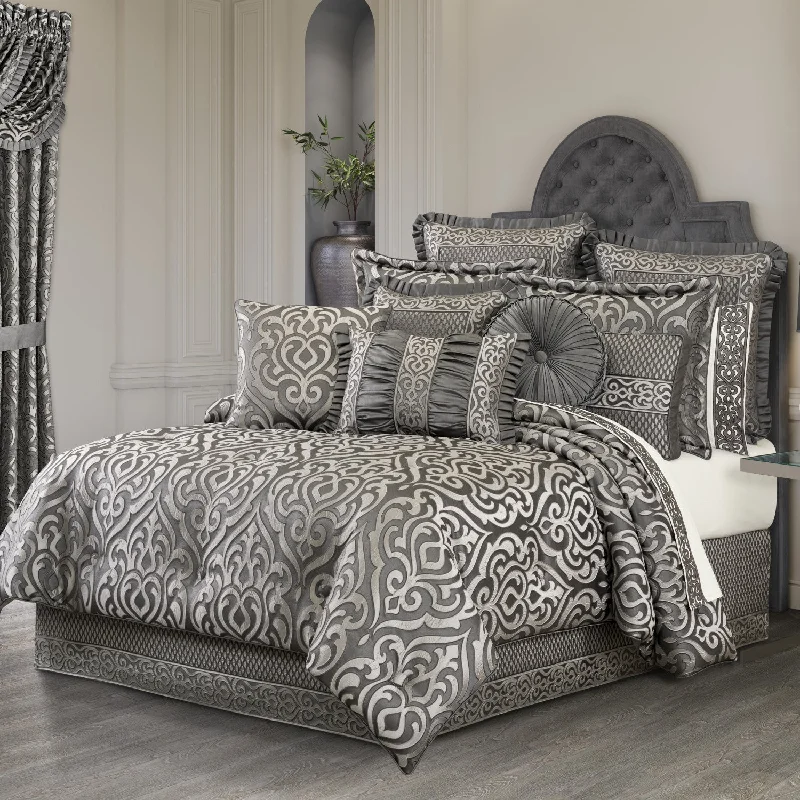 Bolero Comforter Set