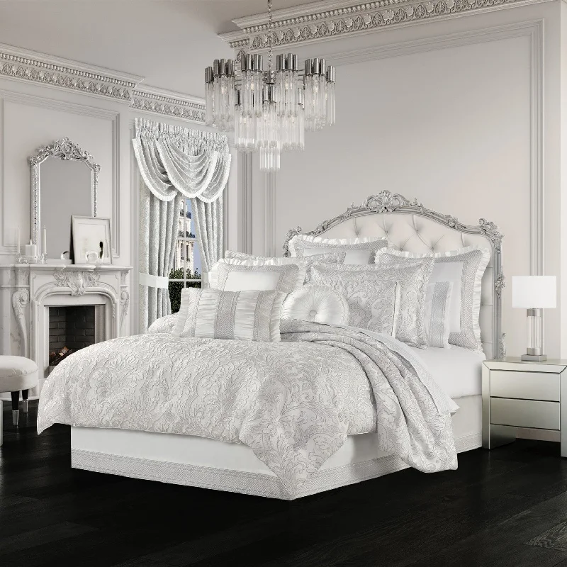 Brunello Comforter Set