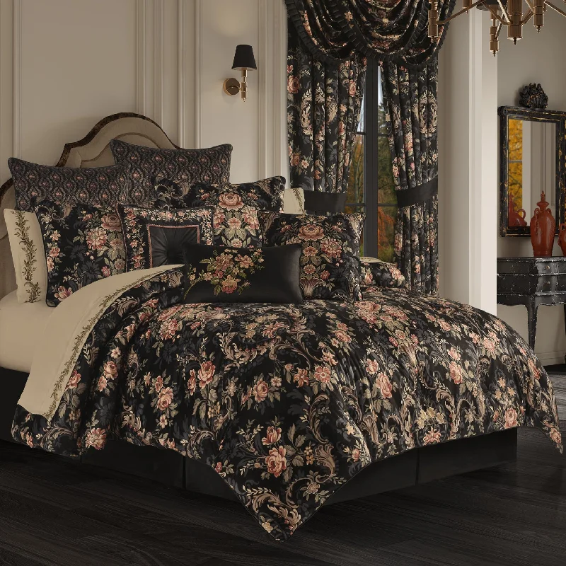 Chanticleer Comforter Set