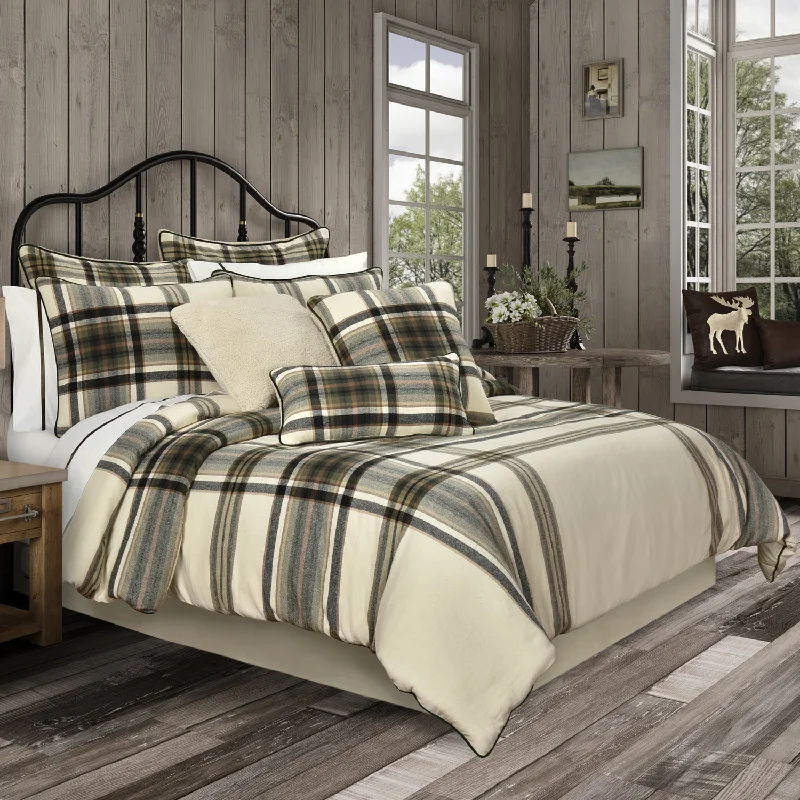 Daniel Plaid Comforter Set