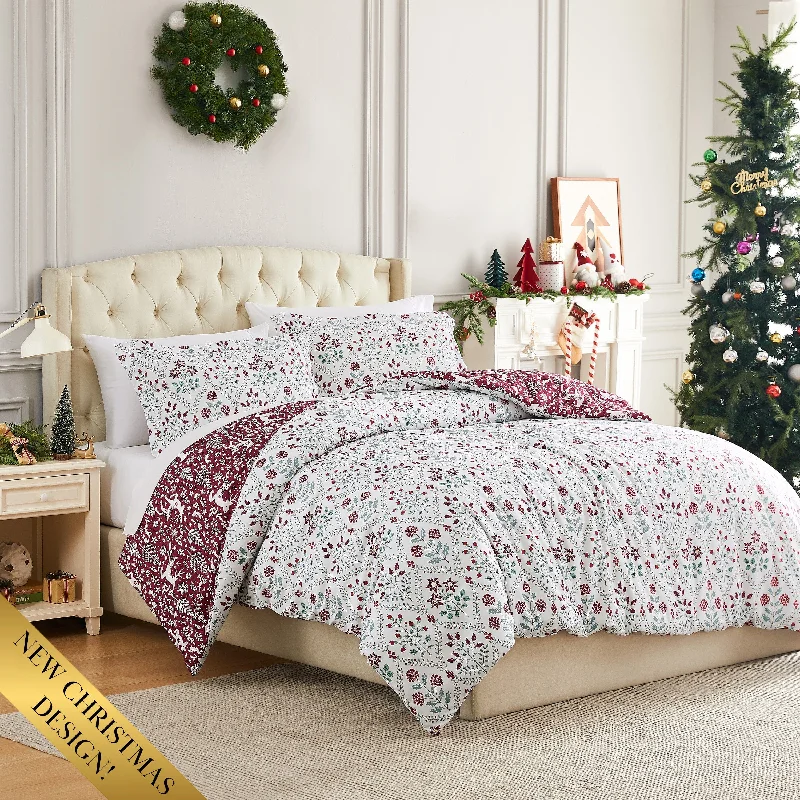 Holiday Harmony Reversible Comforter Set