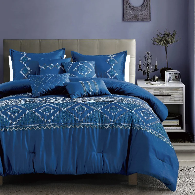 Luxury 7 Piece Geometric Emrboidery Bed in Bag Navy Comforter Set Q/K Size-22363