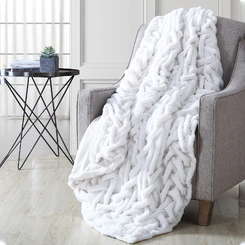 Modern Threads Luxury Braided Faux Fur Reverse to Flannel Throw Blanket