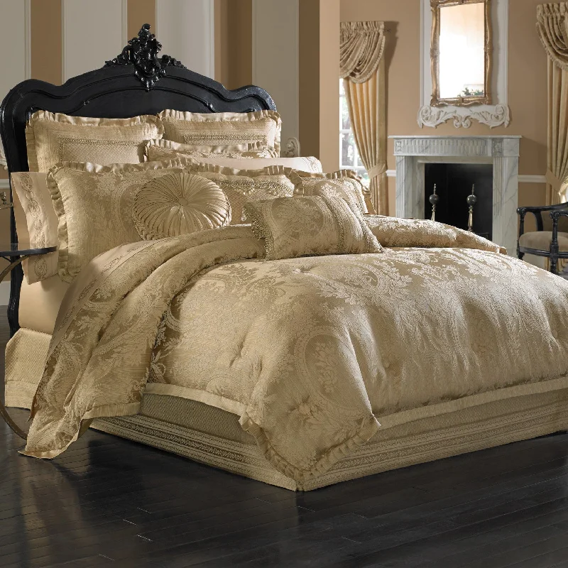 Napoleon Comforter Set