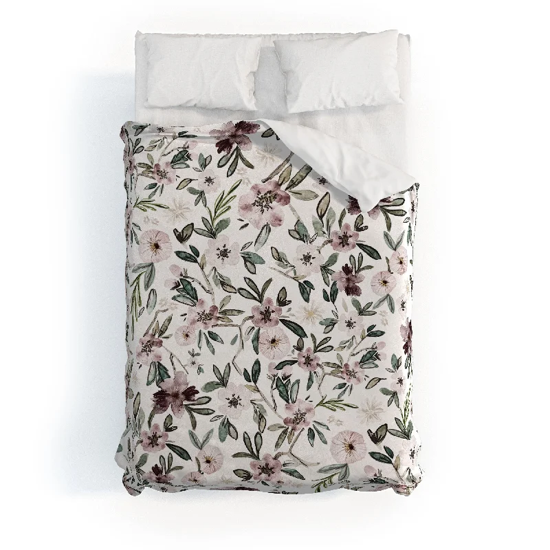 Nika Stylized Floral Field Polyester Duvet