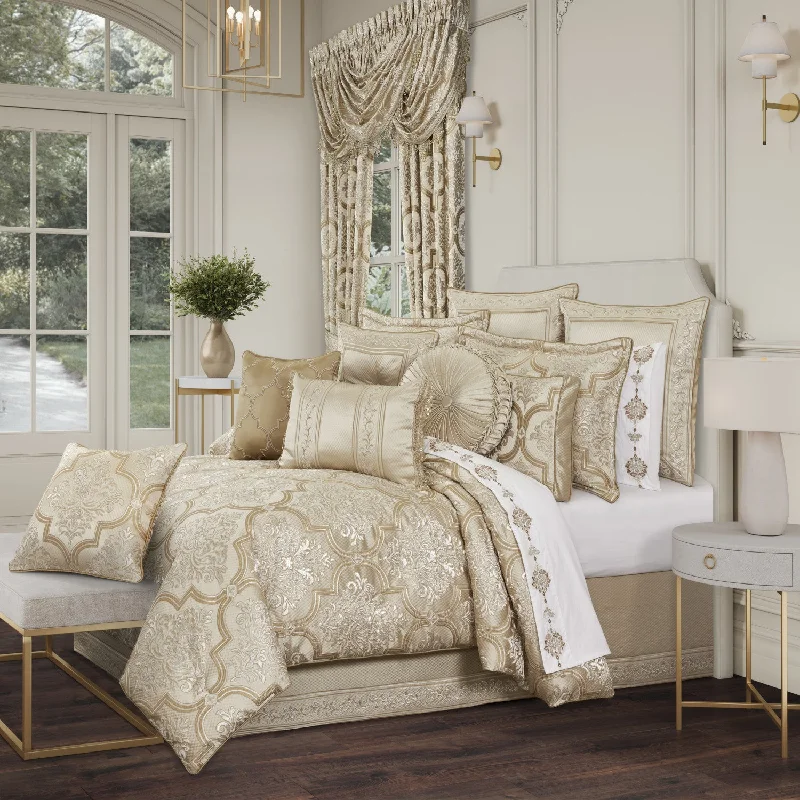 Sezanne Comforter Set