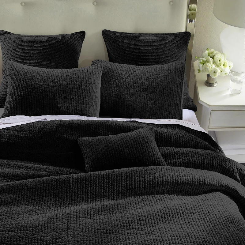 Stonewashed Black Cotton Velvet Quilt Set