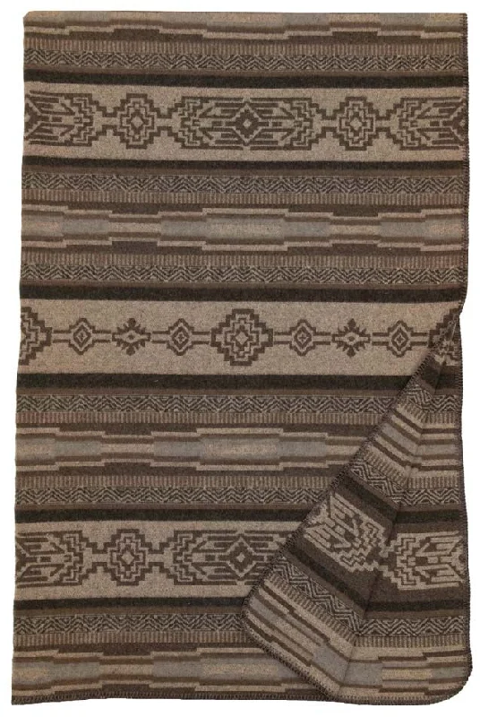 Wooded River Lodge Lux Throw